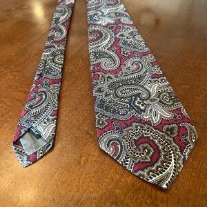 Robert Talbott Burgundy and Navy Paisley Tie